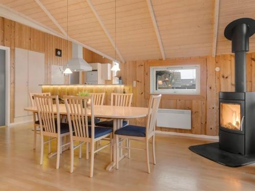 Holiday Home Thit - 1-2km to the fjord by Interhome in Hemmet