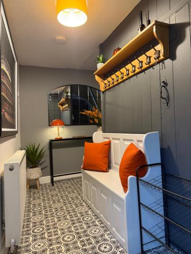 Létesítmények, The Whitchurch Apartment- The Painted Rooms in Whitchurch