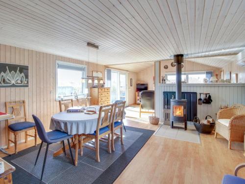  Holiday Home Marjun - 400m from the sea by Interhome, 7130 Sønderby