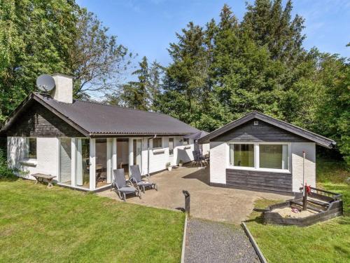 Holiday Home Naumka - 200m to the fjord by Interhome in Skjern