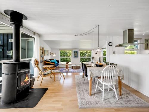 Holiday Home Raisa - 200m to the fjord by Interhome in Sonder Nissum
