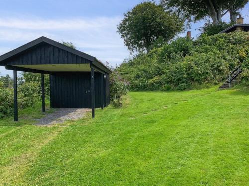  Holiday Home Stjerne - 300m from the sea by Interhome in Børkop