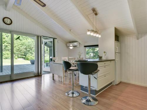  Holiday Home Yngve - 56-5km from the sea by Interhome in Give