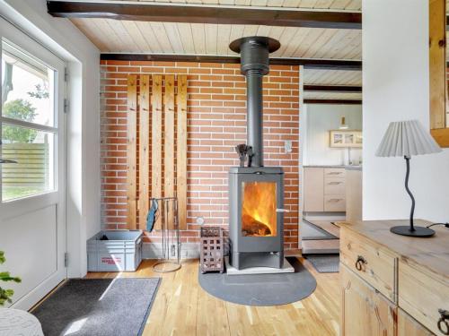  Holiday Home Leocadia - 150m to the fjord by Interhome in Øsløs