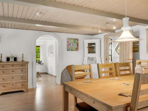 Holiday Home Aliza - 300m to the fjord by Interhome in Muslingevej
