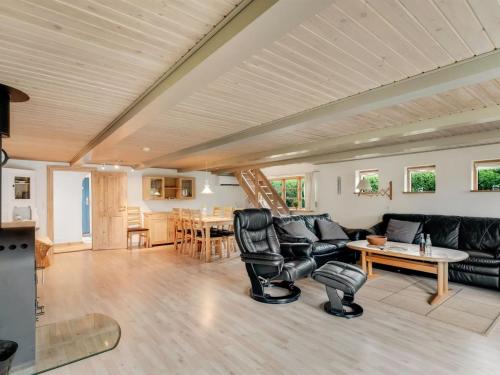 Holiday Home Aliza - 300m to the fjord by Interhome in Muslingevej