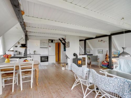 Holiday Home Brunhild - 300m to the inlet by Interhome in Debel