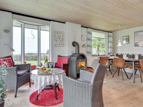 Holiday Home Kaleva - 200m to the fjord by Interhome in Debel