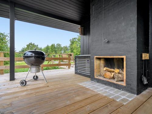 Holiday Home Trajanka - 2km from the sea by Interhome in เบอสลุม