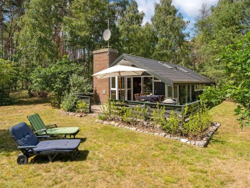  Holiday Home Herlek - 200m from the sea by Interhome in Knebel