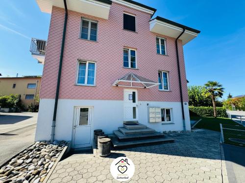 Зовнішній вигляд готелю, Family M Apartments 40 - Luzern - Horw in Хорв