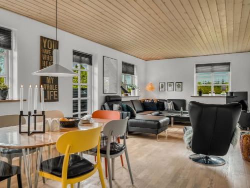 Holiday Home Christina - 300m to the fjord by Interhome in Storvorde