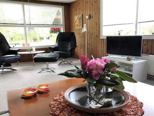  Holiday Home Desche - 300m from the sea by Interhome in Ørsted