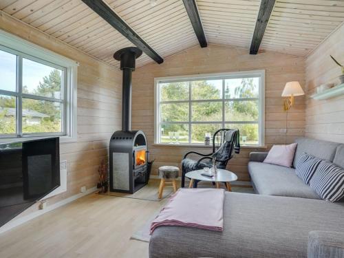 Holiday Home Botwith - 400m from the sea by Interhome in Orsted