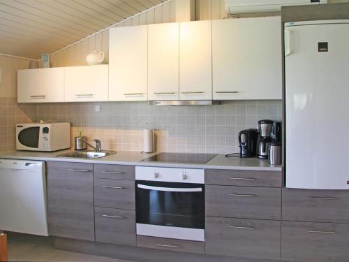 Holiday Home Ilya - 90m to the inlet by Interhome in Egense