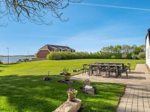 Holiday Home Kara - 100m to the fjord by Interhome in Debel