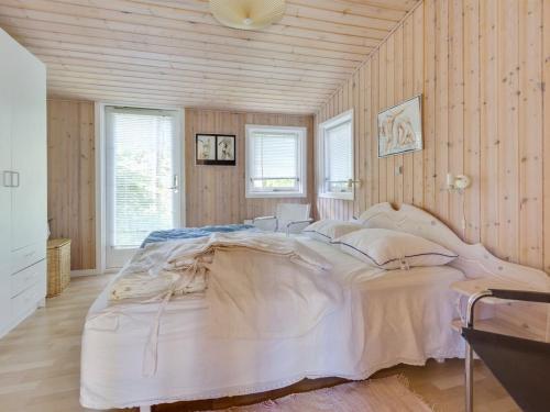 Holiday Home Hwelp - 200m from the sea by Interhome in Saeby