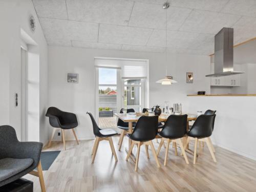 Holiday Home Ljupco - 500m to the fjord by Interhome in Storvorde