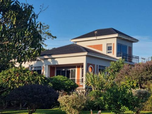 Lulongo Lake View Retreat in Вакисо