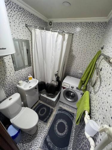 Вип Квартира посуточно, Shakhtīnsk (zdjęcie 5)