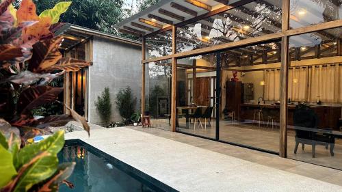 Casa completa con piscina - Casa Dorotea