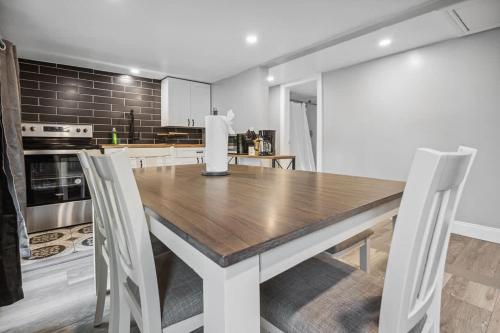 나이아가라 폴스 (NY) 5BR Home-Walk to Niagara Falls & Aquarium 3성급 싱글룸 로비