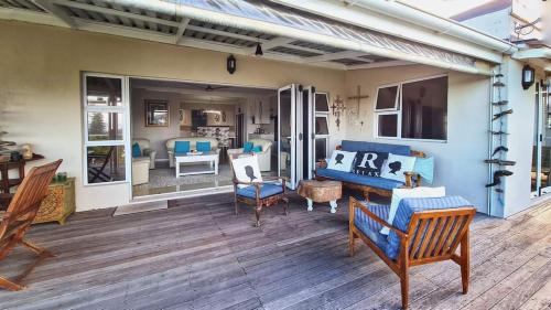 Myne Beach House in อมาโตลา โคสตัล