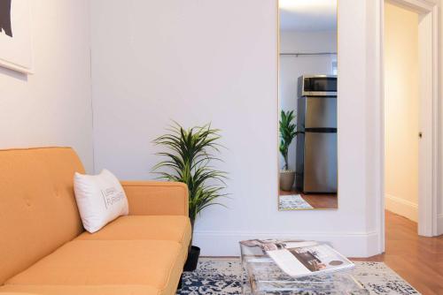 69-5D Modern Lower East East 1br Apt BRAND NEW, New York (photo 9)