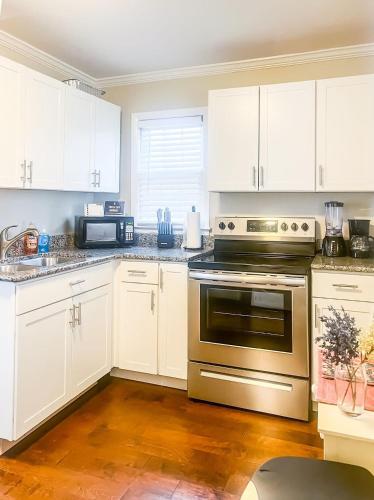 مطبخ, Schiffman Northeast Nook in Huntsville City Center