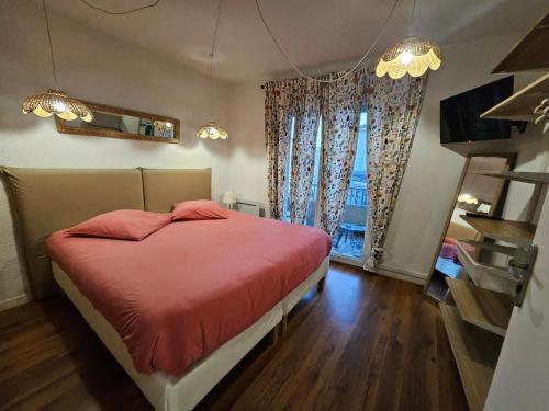 Chambre Heïdi dans le loft bleu