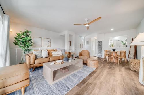 Jewell Street Gems Two homes in one