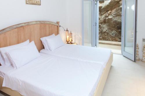 3 Bedroom Cycladic Villa Lia