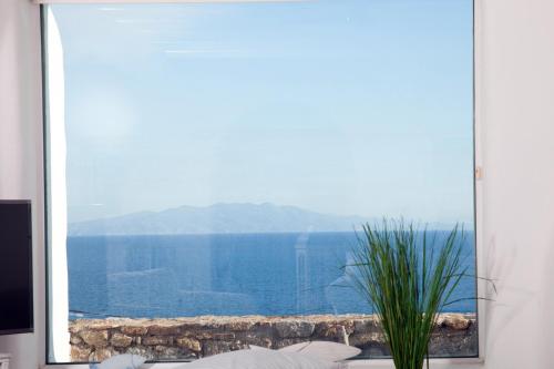 3 Bedroom Cycladic Villa Lia