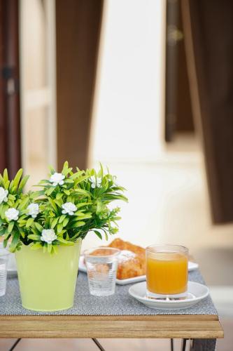 อาหารและเครื่องดื่ม, Heritage Room in โนลา