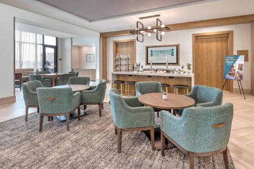 Staybridge Suites Port Arthur By IHG - 레스토랑