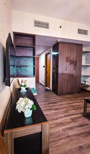 Upgraded Studio In Dubai Marina, Dubaj (zdjęcie 3)