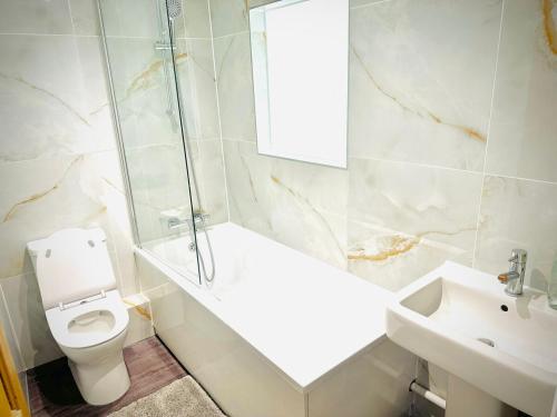 River cottage Arundel in ארונדל