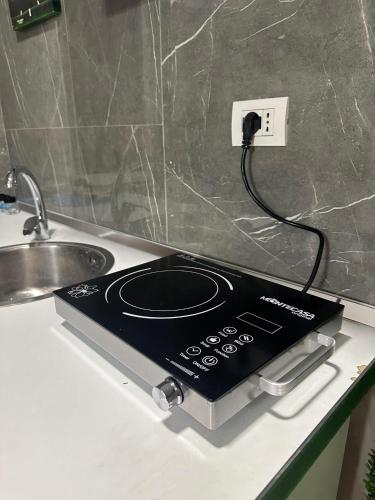 Bllok: Central Cozy Stay, 24/7 Self Check-in, Tirana (photo 9)