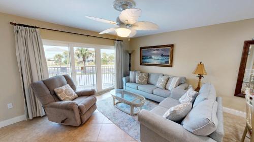 SeaCrest 210- by Holiday Isle Properties