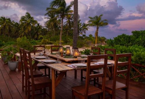 Playaakun Eco Villa 5br Private Beachfront Paradise TULUM -Sian Kaan in 斯安卡恩生物保護區