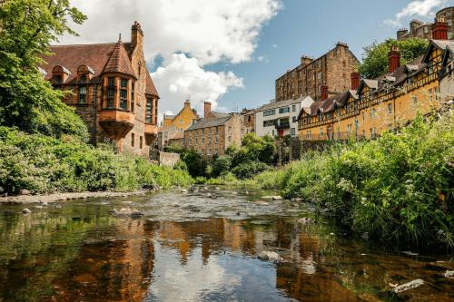 Facilities, Garner Edinburgh Haymarket near Dean Village
