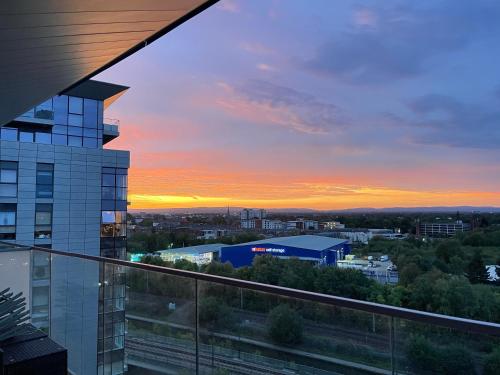 Old Trafford stadium apartment spacious and central, Manchester (fotografie 3)