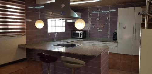 Tranquilidad y Privacidad in กาโนเบส