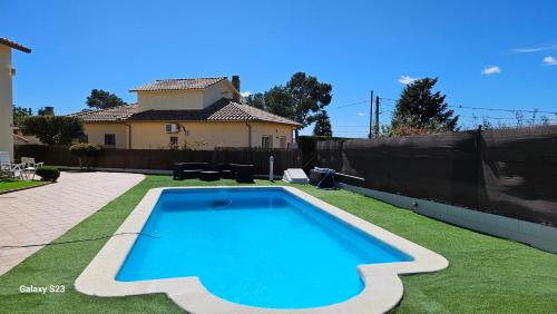 Tranquilidad y Privacidad in กาโนเบส