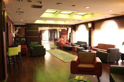 로비, 루미 호텔 (Rumi Hotel) in 코냐 시티 센터