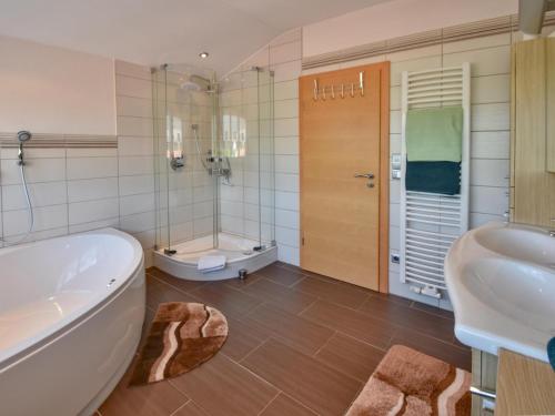 حمام, Gleißenberg in جليسينبيرج