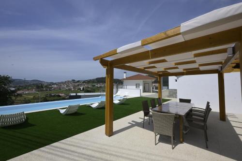Quinta da Bouça - Casa das Cangas (Quinta da Bouca - Casa das Cangas) in Vale De Cambra