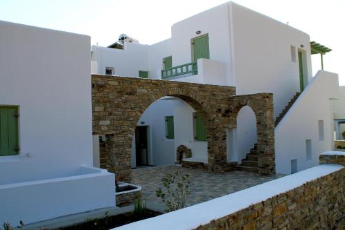 St George Antiparos Apartments and studios