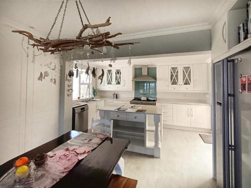 ห้องครัว, Myne Beach House in อมาโตลา โคสตัล