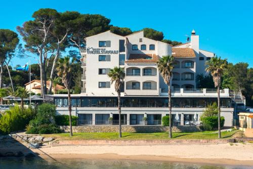 Van der Valk Hotel Saint-Aygulf - Hôtel - Fréjus